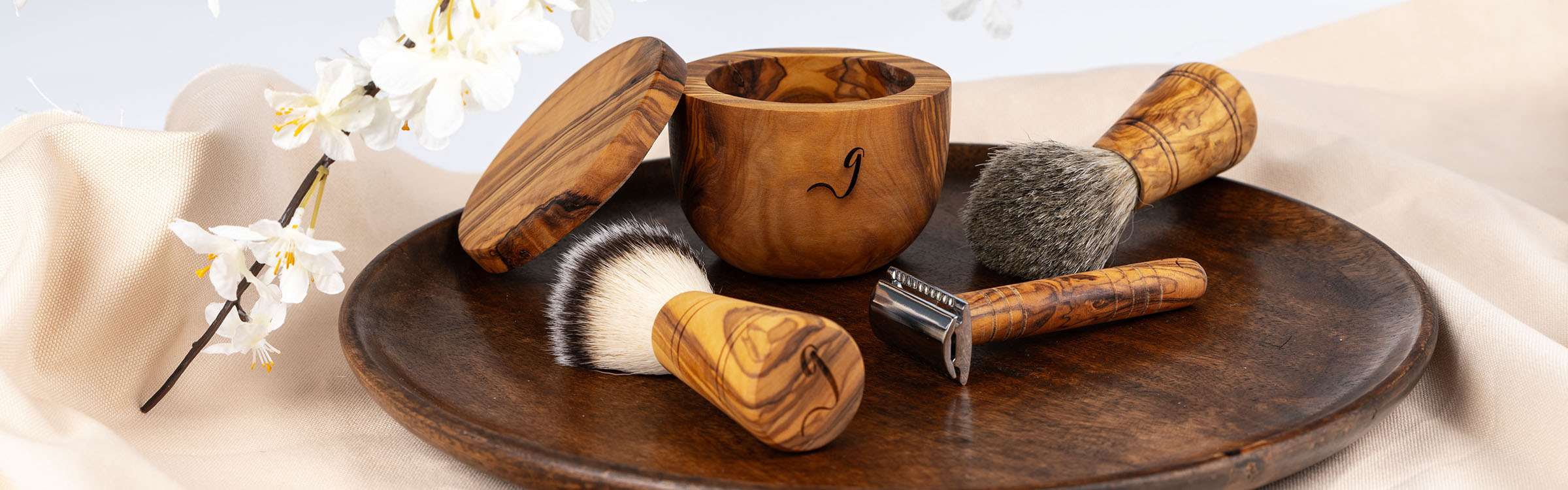 Olijfhouten scheeraccessoires